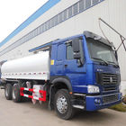 Il volume dei camion cisterna 20m3 del trasporto del combustibile e la pompa ad alta velocità 40m3/H scorrono
