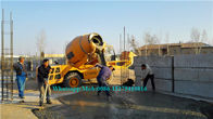 Betoniera mobile dell'attrezzatura per l'edilizia di caricamento concreto idraulico di auto