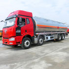 Camion di consegna dell'olio camion cisterna/28000L di CA5310GYYP63K2L6T4E4 8x4 con il materiale del acciaio al carbonio di 6mm - di 4