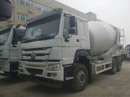 8 camion dell'attrezzatura per l'edilizia concreta da capacità di CBM/betoniera di Sinotruk Howo 6x4