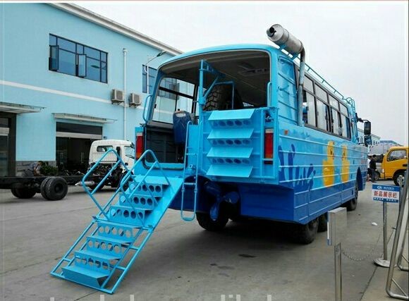 L'acqua militare e lo scopo speciale della terra trasportano 6x6 il veicolo su autocarro anfibio Massachussets caricato 5000kg