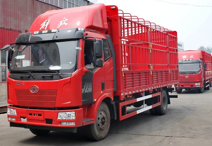 Euro diesel del camion pesante del carico di tonnellata di FAW J6L 1-10 3 48-65km/H ad alta velocità