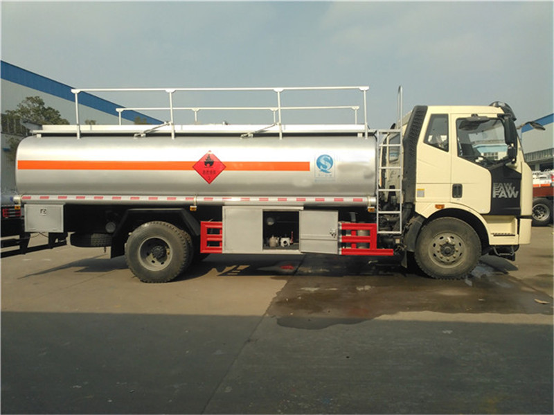 CA1115P 15000 litri di camion cisterna diesel con il circuito idraulico elettricamente