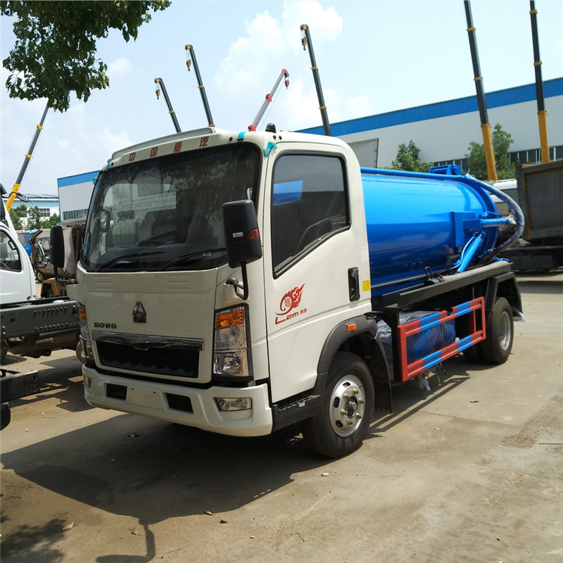 camion di aspirazione delle acque luride del ³ di 266HP 6m per il tipo di trasmissione manuale sporco dell'euro 2 dell'acqua