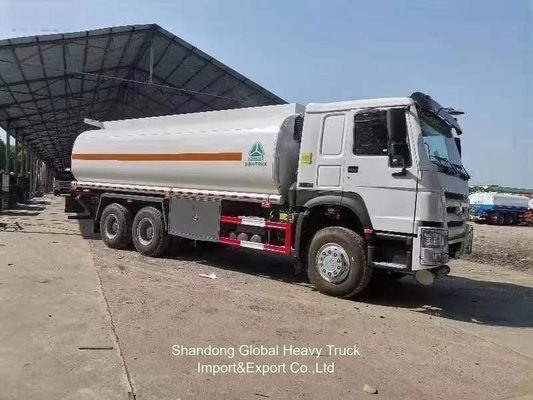 HOWO Sino truk 5000 galloni Diesel Refuel Oil Fuel Tanker Trucks