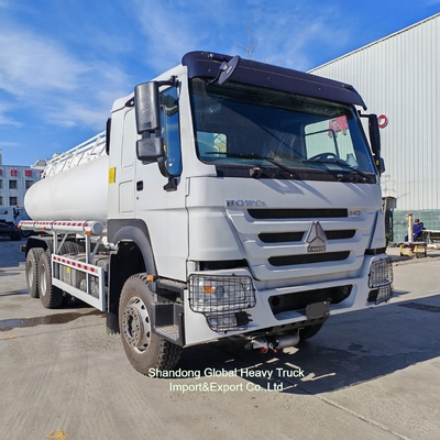 Nuovo e usato Sinotruck HOWO Oil/Fuel/Water 371HP 6*4 Bowser Tanker