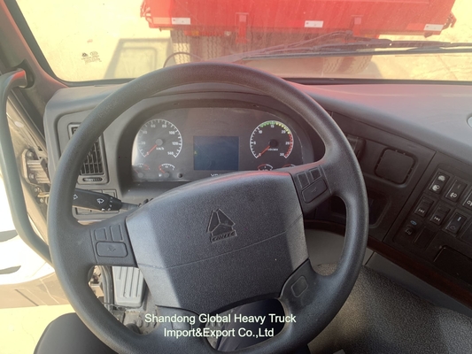 Sinotruck HOWO 6X6 8X4 6X4 10 Ruote 12 Ruote Camion a gomma Camion a gomma Camion a gomma