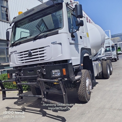 HOWO 8 Meter Cubico Miscelatore di cemento Pompaggio macchina Usato Concreto Miscelatore di cemento camion in vendita