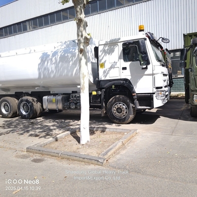 Nuovo Sinotruk HOWO 6X4 20000L Tank Oil Fuel Tanker Truck in vendita nelle Filippine