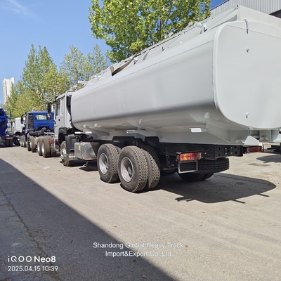 Nuovo Sinotruk HOWO 6X4 20000L Tank Oil Fuel Tanker Truck in vendita nelle Filippine