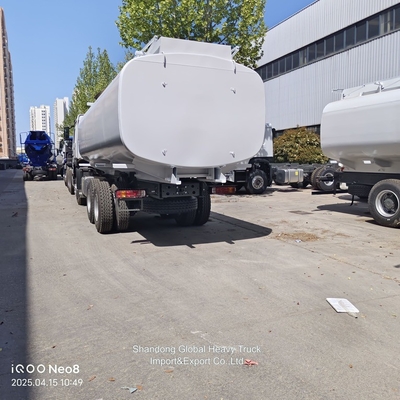 Nuovo Sinotruk HOWO 6X4 20000L Tank Oil Fuel Tanker Truck in vendita nelle Filippine