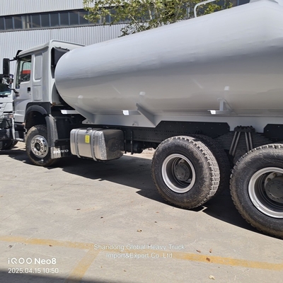 Veicolo di nuovo design 3 assi 40000 litri Carburante olio Benzina Cisterna camion di trasporto