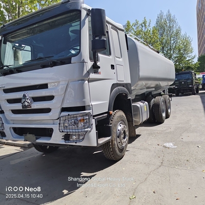 Veicolo di nuovo design 3 assi 40000 litri Carburante olio Benzina Cisterna camion di trasporto