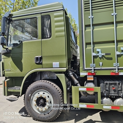 Cina Sinotruk HOWO 4X2 6X4 Camion pesante per trasporto di merci