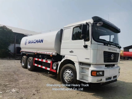 Sinotruk HOWO 4*2 6X4 20000 litri Cisterna d'acqua Mini camion
