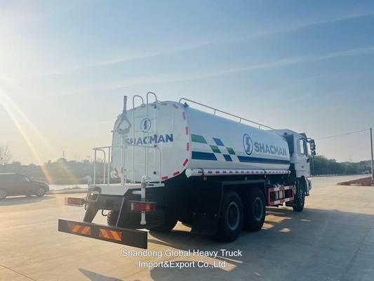 Sinotruk Cisterna idrica da 3000 litri Camione spruzzatore per il trasporto dell'acqua e la pulizia stradale