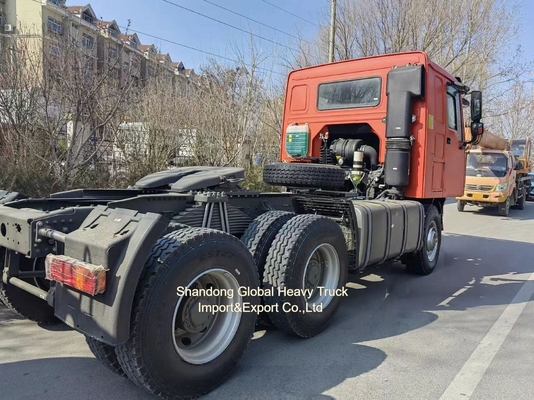 Nuovo Sinotruk HOWO Truck 6X4 4X2 Truck Trailers Head 400 420HP 430 HP Truck