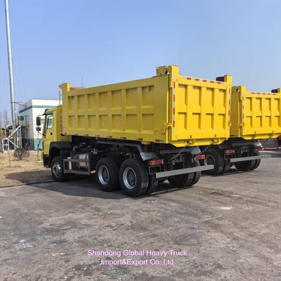 Materiale di acciaio usato Sinotruk 6X4 10 ruote HOWO Dump Truck esportato in Africa