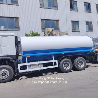 Camion cisterna dell'acqua di capacità 8000L con serbatoio in acciaio al carbonio e pompa auto-primabile per servizi igienici urbani