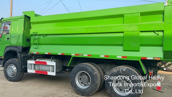 Autocarro ribaltabile pesante Sinotruk HOWO 6X4/8X4 A7/T7 10/12 ruote 371 CV 18-25 cbm usato