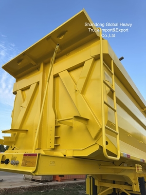 Semirimorchio ribaltabile in acciaio a 3 assi per il trasporto di materiali pesanti