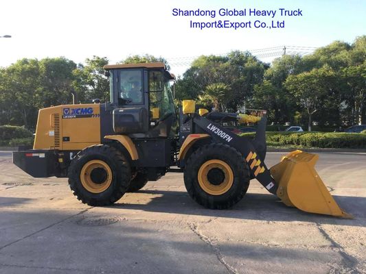 Pala gommata SEM 655D da 5 tonnellate con capacità benna di 3,0-4,5 m³