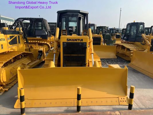 Shantui SD16 160HP Crawler Bulldozer with 17 Tons Operating Weight 4.5 m³ Blade Capacity and 1880 mm Track Gauge