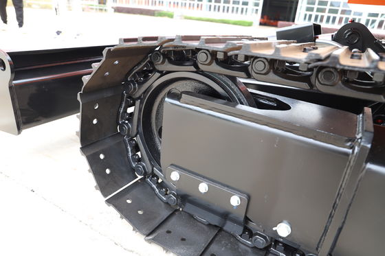 Mini escavatore idraulico Lonking da 6 tonnellate con motore da 15,4 kW/2400 giri/min e design compatto di 5900*2000*2600 mm