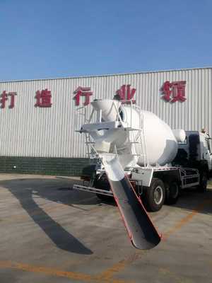 HOWO Sinotruk 10 Cbm 6X4 Concrete Mixer Truck con 380 CV di potenza massima per il trasporto pesante