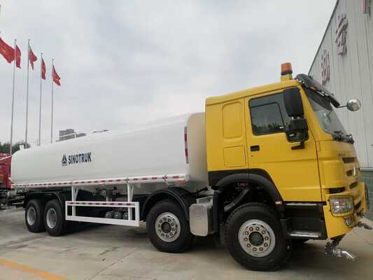 Sinotruk HOWO Nuova fabbrica usata 4X2 6X4 8X4 300HP 380HP 400HP 10cubi 20cubi 30cubi Cisterna idrica Cisterna camion