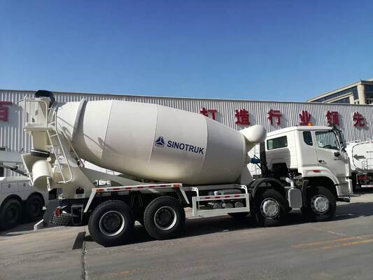 Buon Prezzo Sinotruk HOWO 10cbm/6*4/Costruzione Miscelazione/Veicoli/7000litri Camion Miscelatore Cemento/Calcestruzzo Mobile