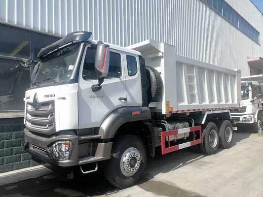 Autocarro robusto usato Sinotruk HOWO Nx 440HP 6X4 per esigenze gravose