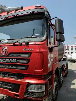 SHACMAN F3000 16m3 camion miscelatore di calcestruzzo pesante con sistema di pompa idraulica e telaio rinforzato
