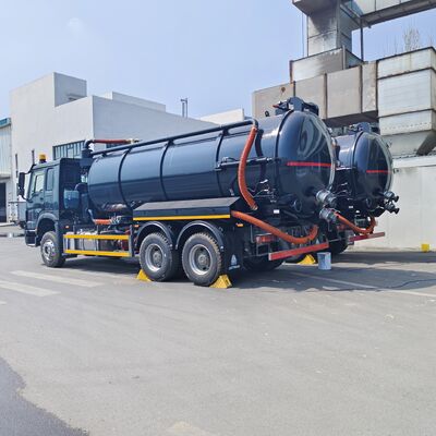 HOWO 15CBM Camion aspiratore aspiratore di acque reflue a vuoto con ruota motrice 6*4 e scarico idraulico per la pulizia delle cisterne settiche