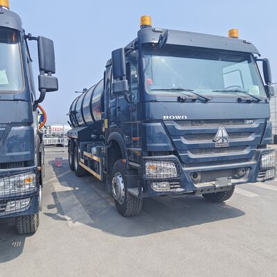 HOWO 15CBM Camion aspiratore a vuoto con 6×4 azionamento e motore da 336 CV per la pulizia delle cisterne settiche e dei rifiuti industriali