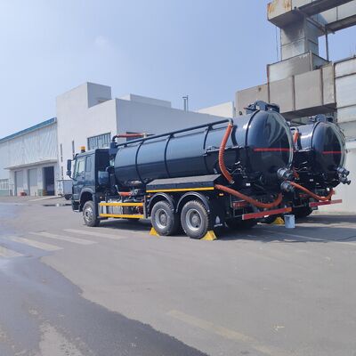 HOWO 15CBM Camion aspiratore aspiratore di acque reflue a vuoto con tipo di azionamento 6×4 e motore da 266 CV per la pulizia dei rifiuti municipali e industriali