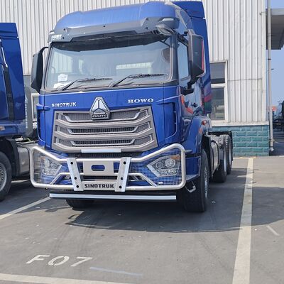 Camion trattore Howo NX 6×4 con motore diesel da 420 CV, trasmissione manuale per carichi pesanti e telaio rinforzato per l'estrazione mineraria