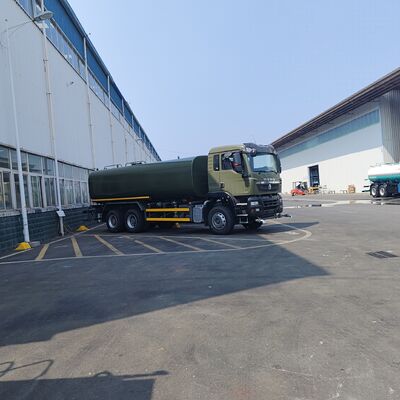 HOWO TX 6×4 Camione serbatoio dell'acqua con 15-20 CBM di capacità pompa ad alta pressione ad acqua centrifuga e corpo serbatoio rinforzato per la soppressione della polvere e pulizia municipale