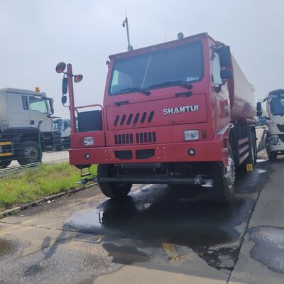 Camion pesante Shantui 6×4 con 20 tonnellate di carico utile e serbatoio in acciaio al carbonio