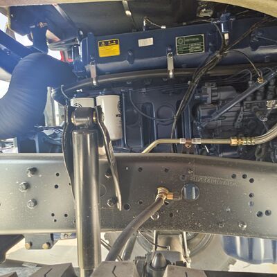 BEIBEN 2638 6×4 Trattore per carichi pesanti con motore WEICHAI da 380 CV e telaio con tecnologia Mercedes-Benz