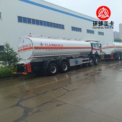Beiben 8x8 35000L Heavy Duty Fuel Bowser Truck per le operazioni minerarie in Congo