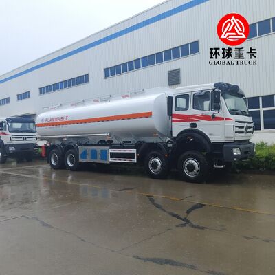 Beiben 8x8 35000L Camion-cisterna pesante per il trasporto di combustibile minerario a gasolio in Congo