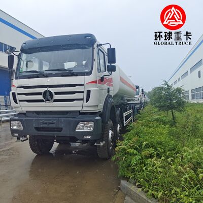 Beiben 8x8 35000L Camion-cisterna pesante per il trasporto di combustibile minerario a gasolio in Congo