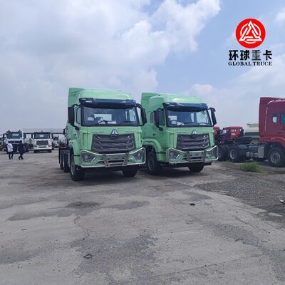 Nuovissimo trattore stradale HOWO NX 371HP 6x4 per il trasporto merci in Africa