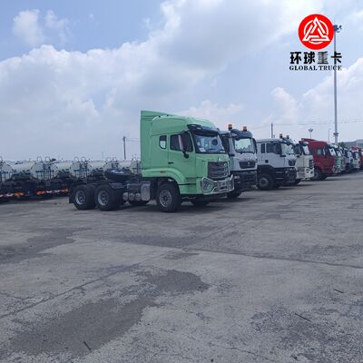Nuovo HOWO NX 6x4 Camion a testa di trattore 371 HP Motore diesel per il trasporto logistico pesante