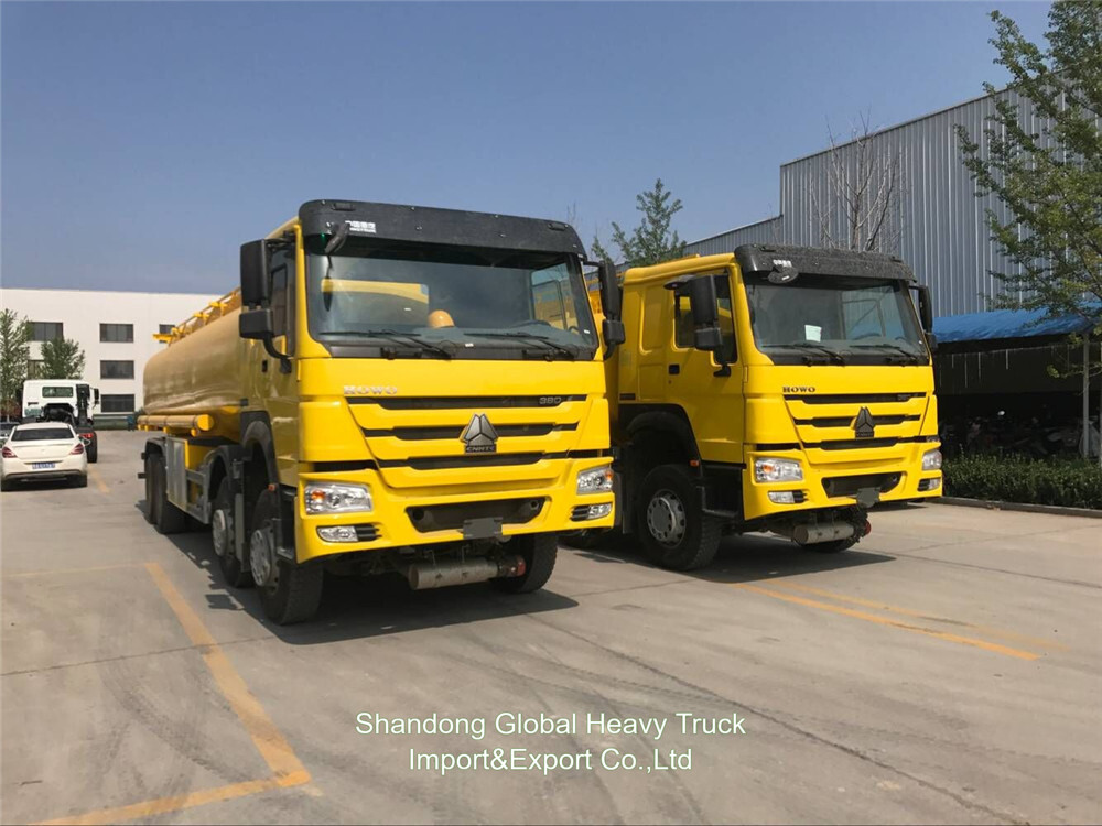 Cina Fornitore Veicolo di esportazione Cargo Camione Cisterna di carburante Cisterna di petrolio Camione cisterna