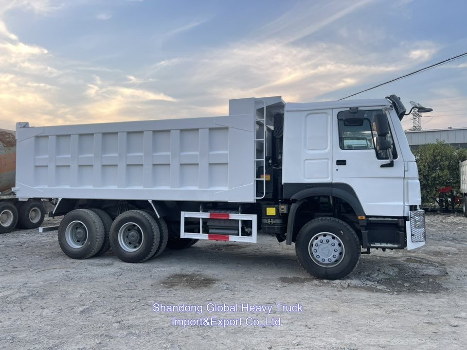 Sinotruk 10 ruote HOWO A7 T7 V7 Euro 4 Dump Truck Etiopia Truck