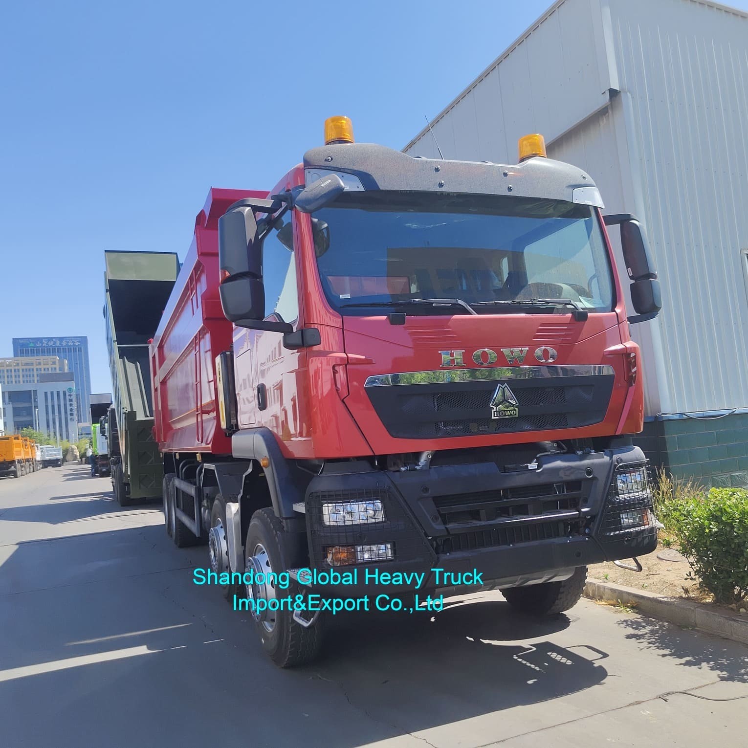 Siontruk HOWO Tx 400HP  Autocarro Ribaltabile Euro 5 8*4 Camion per Trasporto Merci