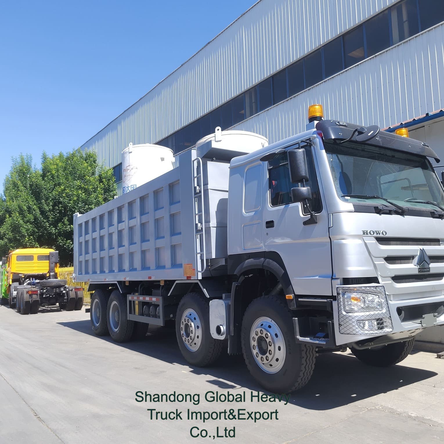 Nuovo e usato 351/371/375/380/400/460/500/540HP Shacman Sinotruck 8*4 HOWO camion spazzatura