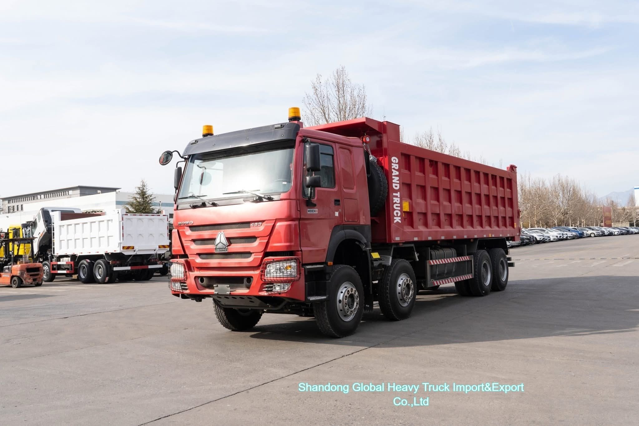 HOWO Camion spazzatura Camion di ribaltamento 371HP 375HP 8X4 40t-60t Carico in condizioni eccellenti per l'Africa